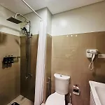Shore2 Residence Pasay By N&R Valmont